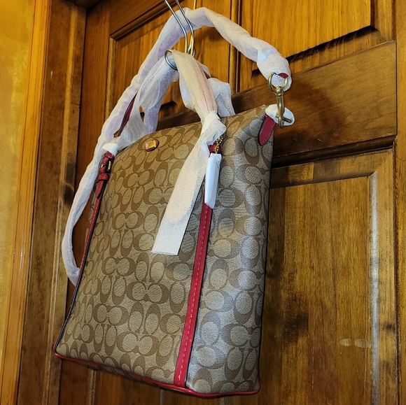 Coach Peyton Signature Convertible Shoulder Bag Tote Handbag F24601 Khaki & Red - Picture 3 of 16